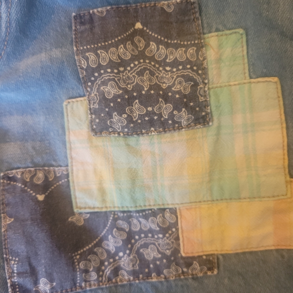 Easel Patchwork Denim Shorts, Great Condition, Sz… - image 3
